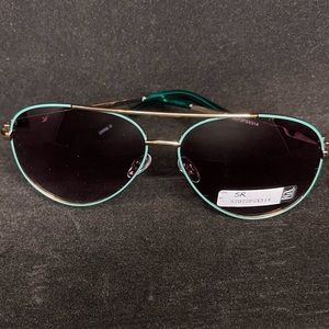 FGX International Women’s Aviator Sunglasses